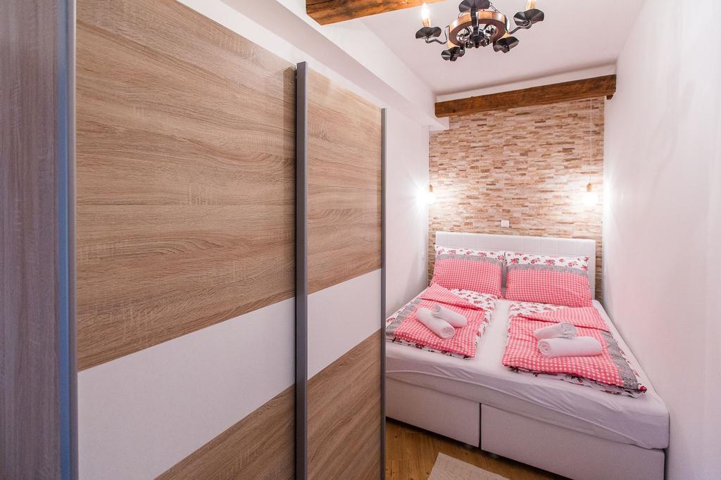 Apartman Maslina Centar Apartment Crikvenica Exterior photo